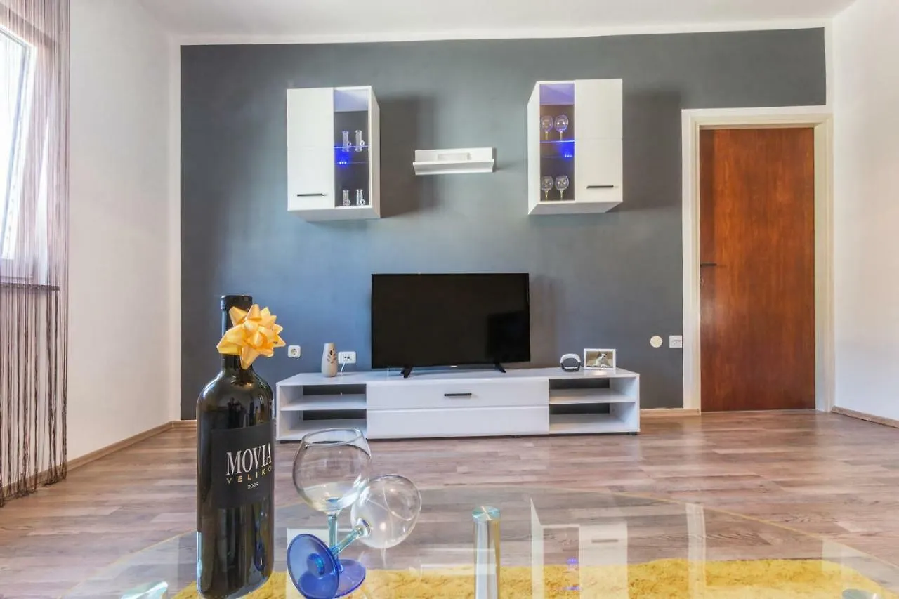 Apartment Felix Pula